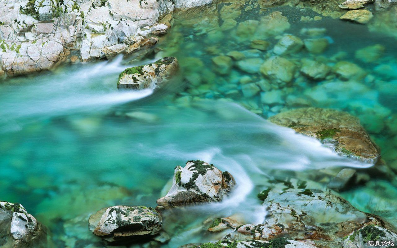 Elk River Flowing Through White Canyon Rock Siskiyou National Forest Oregon.jpg